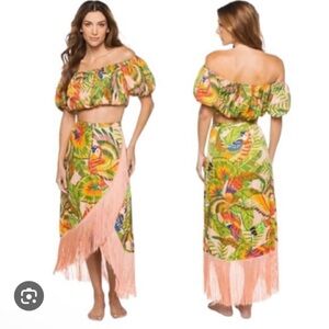 Cupcakes & Cashmere “Macaw Leaves” tropical crop top & fringe wrap skirt set 🦜